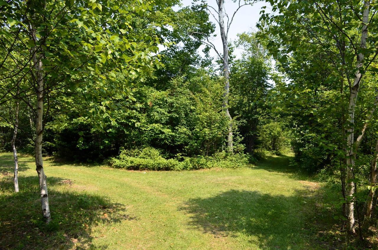Still Point Lodge Deep Brook Dış mekan fotoğraf